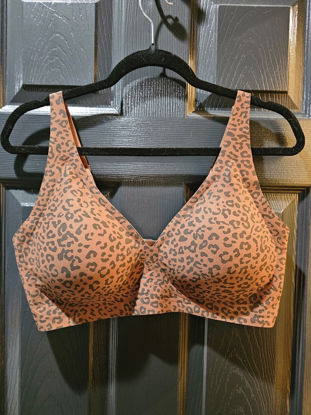 Leopard-Print Wireless Comfort Bra in Cheetah Rust/Black